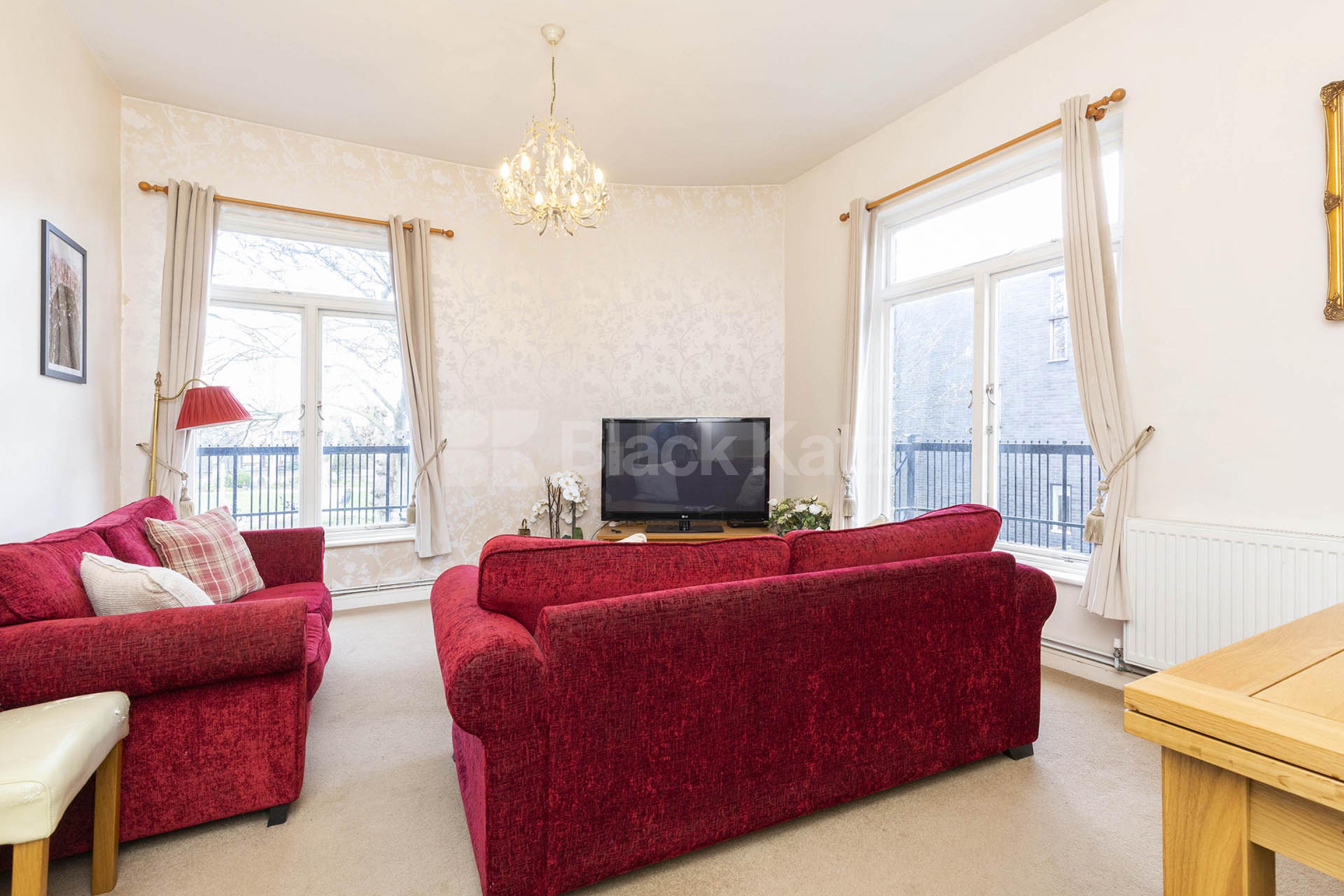 Super spacious two bed two bath apartment by Camden High St & Tube  Pratt Street, Camden NW1